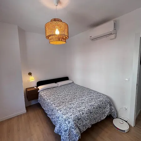 Renovated In The Heart Of Apartman