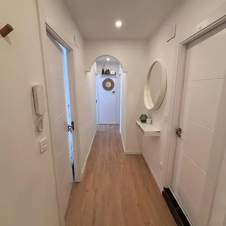 Renovated In The Heart Of Apartman *